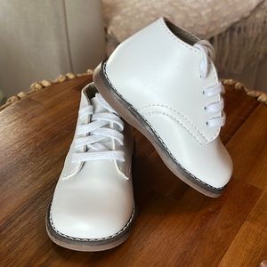 Footmates Todd. First walking shoe. Unisex size 3.